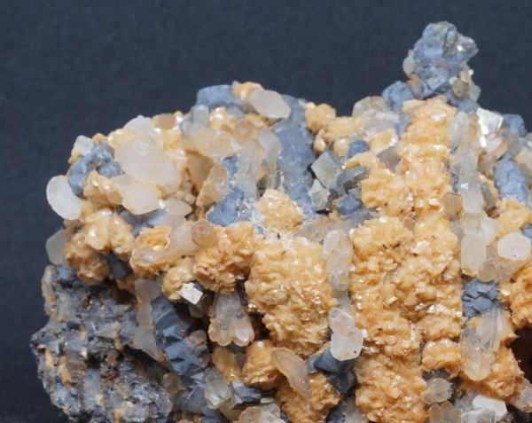 Arsenopyrit, Sphalerit, Dolomit, Quarz - Trepca, Kosovo
